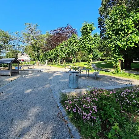 Апартаменты Queen's Cave By Staysville