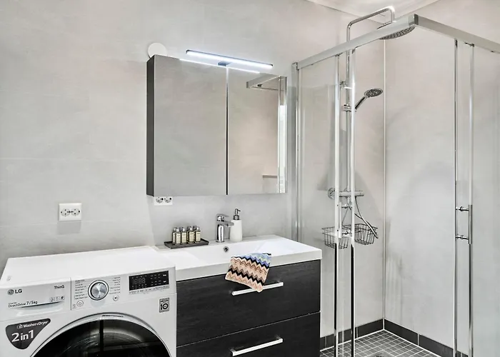 Queen's Cave By Staysville 아파트 *