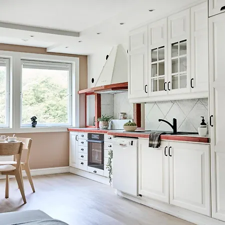 Apartment Queen's Cave By Staysville Stavanger